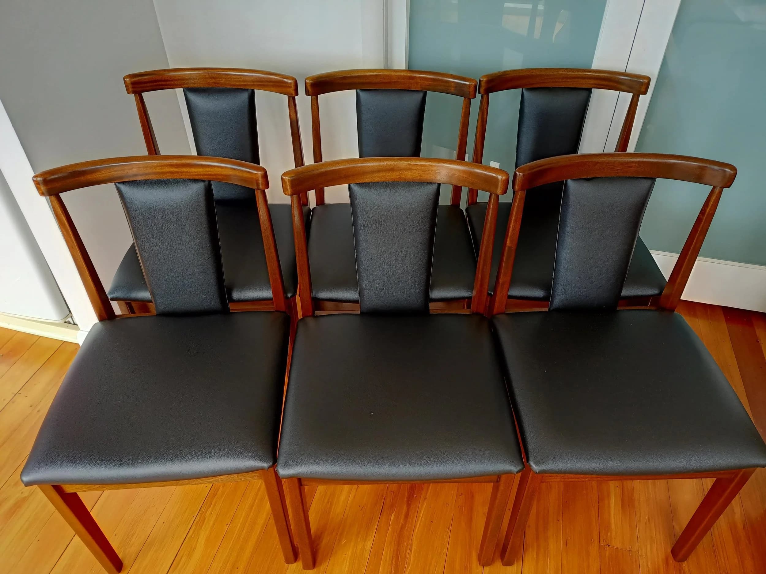 Mid Century Set of Six Mahogany Danske Mobler dining chairs